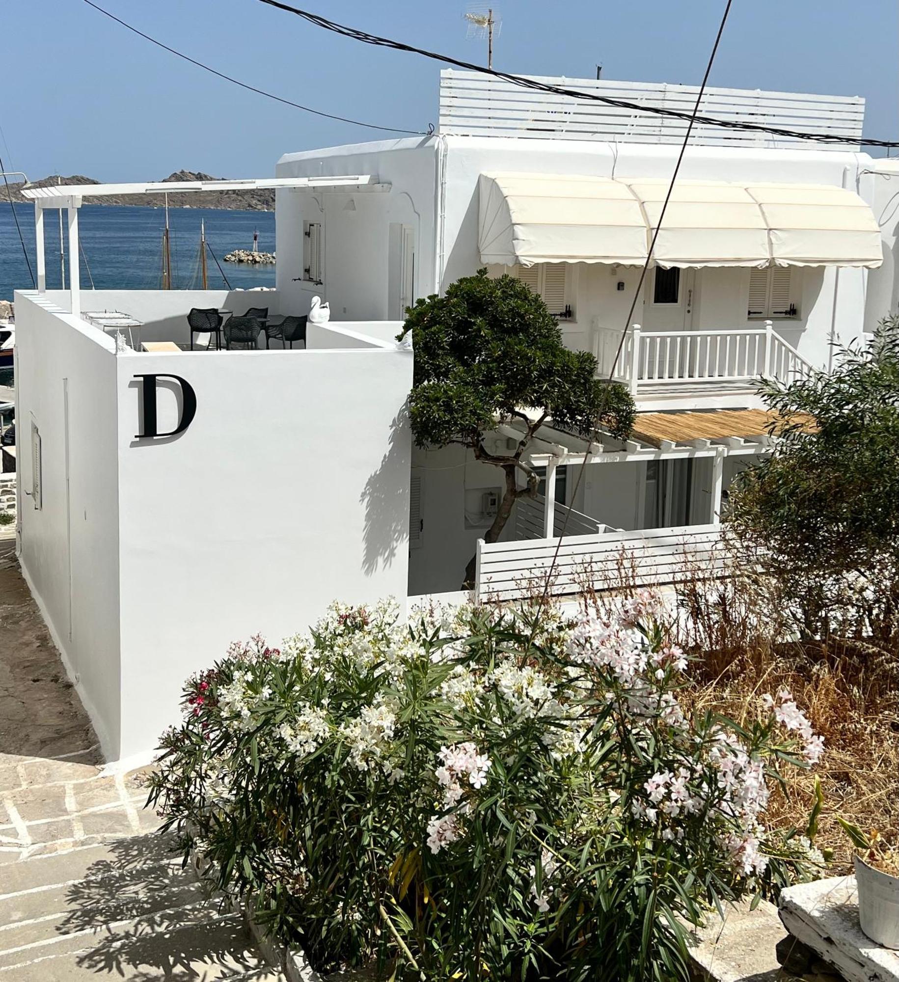 Daphne 3* Naousa (Paros)