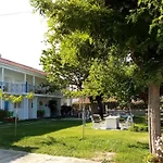 Karakitsios Rooms