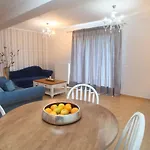Pirofani Villa Apartments