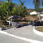 Villa Garden