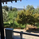 Pension Karadolas Rachoni