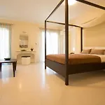 Amfilissos Hotel