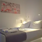 Virginia Rooms