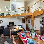 Cedar Point Mercer Lakehouse
