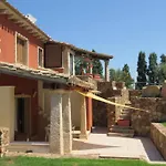 Villa Zippiri Is Molas Pula