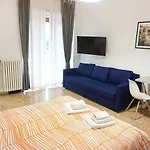 Bed A Cavour
