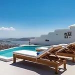 Mykonos Divino