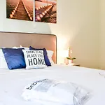 Athenian Sunny Apartment