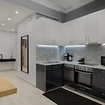 Acropolis Deluxe Apartment