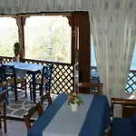 Pension Akropolis