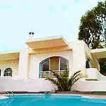 Villa Konaki