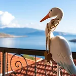 Villa Lola