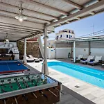 Renthousetinos