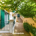 Villa Votistis
