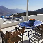 Remvi Amorgos