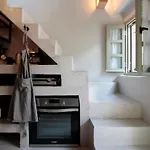 New Guesthouse In Emporios