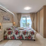 Anastasia Residence Sea View