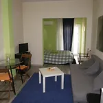 Mini Suite Neighboring The Center
