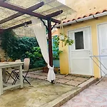 House With Back Yard