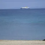 Esthir S Guest House- Sea View