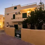 Pier Apartments