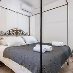 Daphne'S Lux Villa