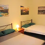 Spacious Apartment Near Acropolis With Roof Garden