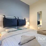 Lovely Homm Apartment In Pasalimani, Pireas