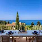 Luxury Villa In Agios Nikitas