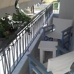 Paris House 1
