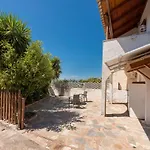 Seaside Heaven - Sunset Views Close To The Beach