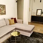 Modern Apt In The Heart Of Glyfada - Literally!!