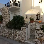 Studios Maria In Naoussa Paros 2-4 Persons