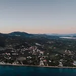Villa Theos