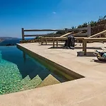 Villa Iakinthos By Mykonian Kazarte