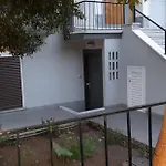Elenis Flat At The Center Of Athens