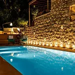 Vinblu Villa Just A Breath From The Sea And The Beautiful Agios Nikitas!