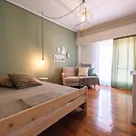 City Central Apartment - Filellinon