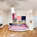 Near Metro For Acropolis - Studio 