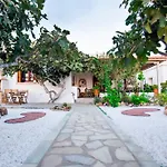 Kastraki Beach House