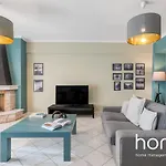A Night At The Opera Homm Stunning Views Apartment