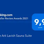 Blue Ark Lavish Sauna Suite