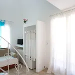 Lavarock Villa
