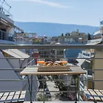 Renovated Studio In Ampelokipoi With City View