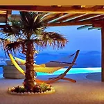 Villas Kings And Queens Villa