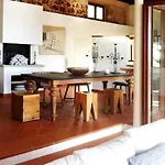Gytheio Retreat, Panoramic Sea View Apartment