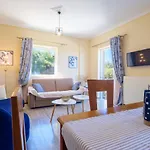 Almyros Aktis Mountain And Sea Apartment