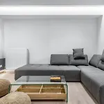 Central Boutique Apartment A1