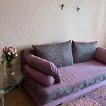 Яркая Квартира На Крымского