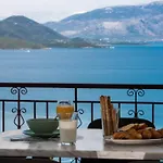 2Br House In Nikiana With Stunning Sea View